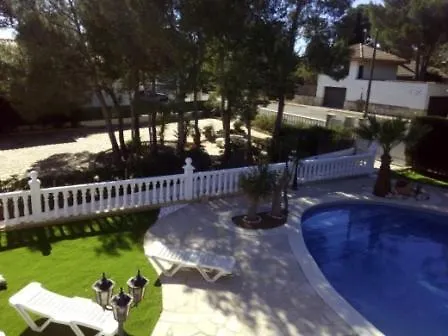 Roy Villa Les Tres Cales